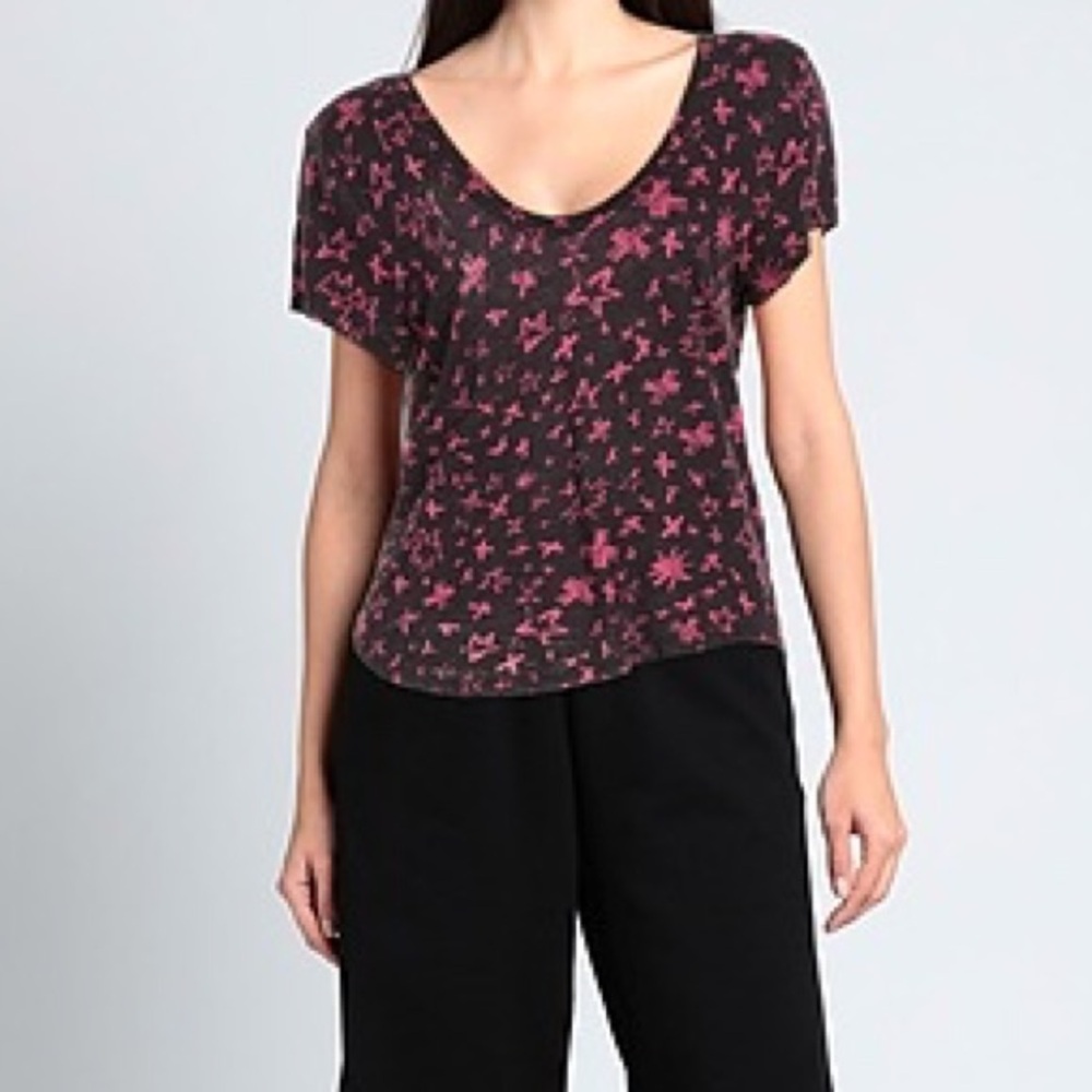 Worn once! Women’s Small linen Z&V T-shirt
